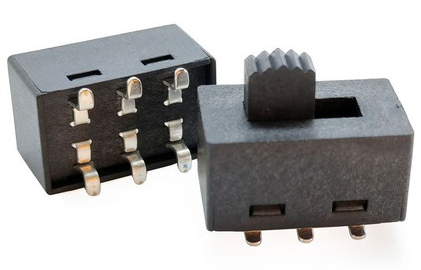 黑色撥動開關(guān)